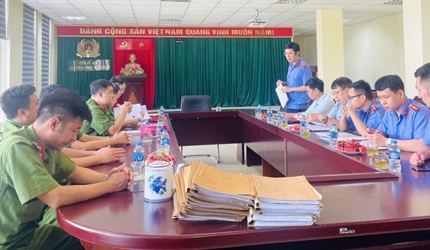 Viện KSND huyện Phú Xuyên trực tiếp kiểm sát công tác thi hành án hình...